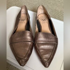 Vince Camuto Silver Metallic Flats 7